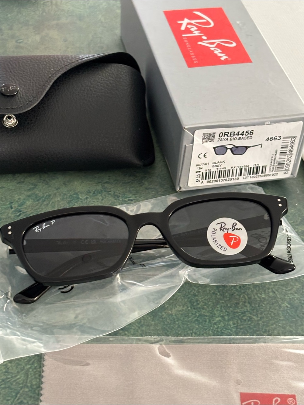 Brand new Ray-Ban unisex Black Polarized Zaya ORB4456